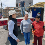 ALCALDESA DRA. IVETTE TOPETE ENTREGA CEMENTO PARA REHABILITAR EL PANTEÓN EN SAN FRANCISCO ZENTLALPAN, AMECAMECA.
